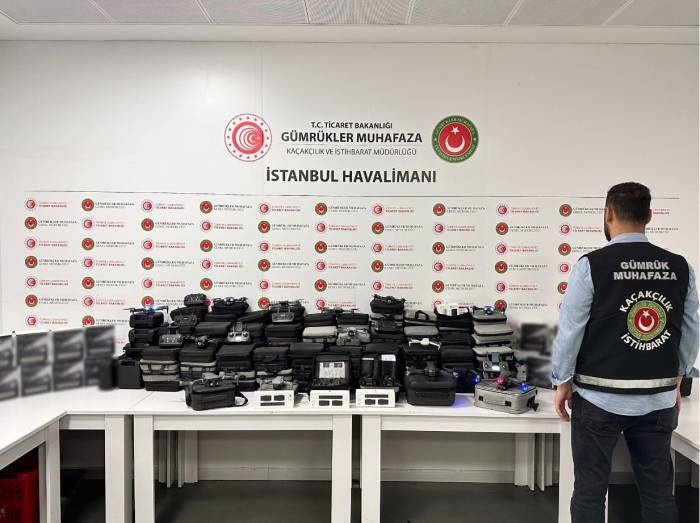 Gümrük Muhafaza Ekiplerinin Operasyonlarında Yaklaşık 15 Milyon Liralık Kaçak Eşya Ele Geçirildi