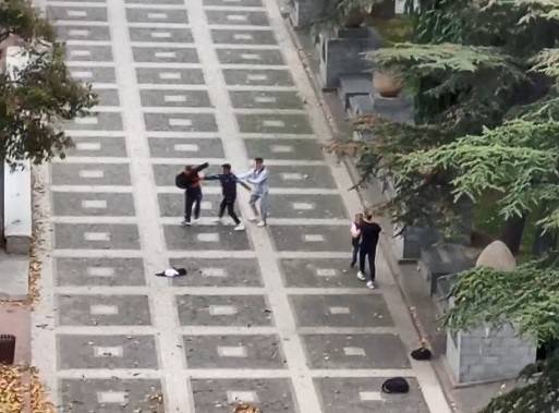 Öğrencilerin Kavgası Kamerada