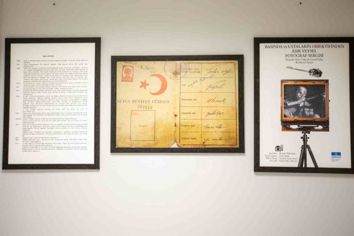 Göremedikleri Fotoğrafları, Dokunarak Anladılar