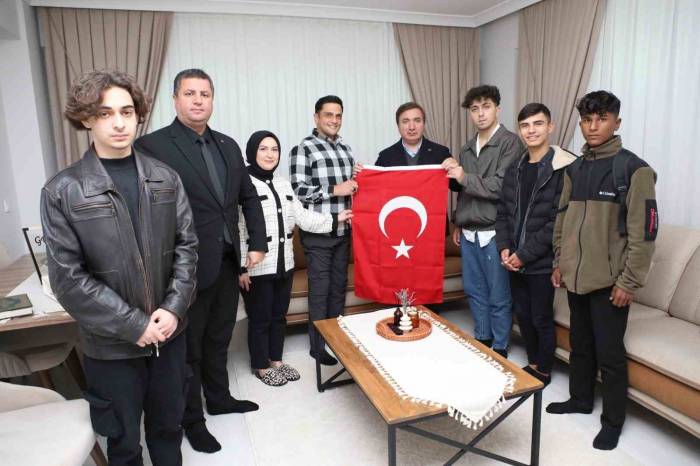 Gaziler Ziyaret Edildi