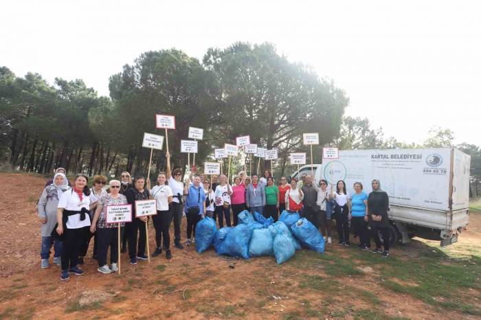 Kartal Belediyesi Ve Çevre Dostu Gönüllülerden Doğaya Nefes Aldıran Temizlik