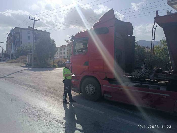 Milas’ta Ağır Tonajlı Araçlara Sıkı Denetim