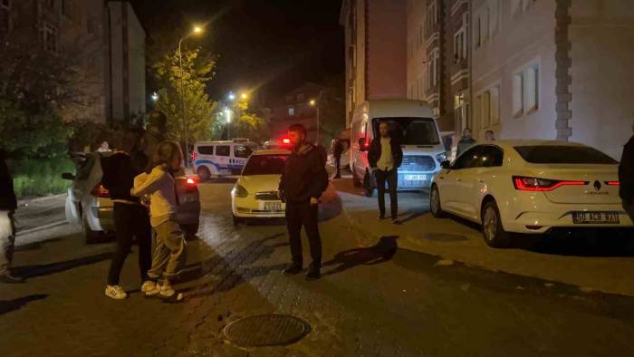 112’ye Yalan İhbar Veren Genç Kız, Kendisini Saatlerce Arattırdı