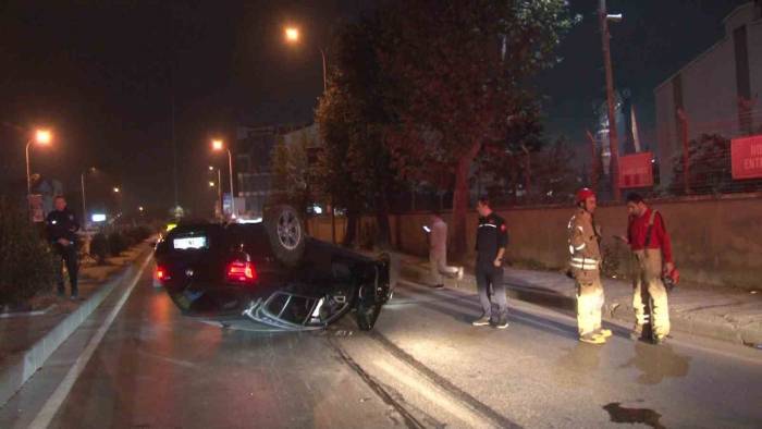 Tuzla’da Alkollü Sürücünün Kullandığı Araç Takla Atarak Durabildi
