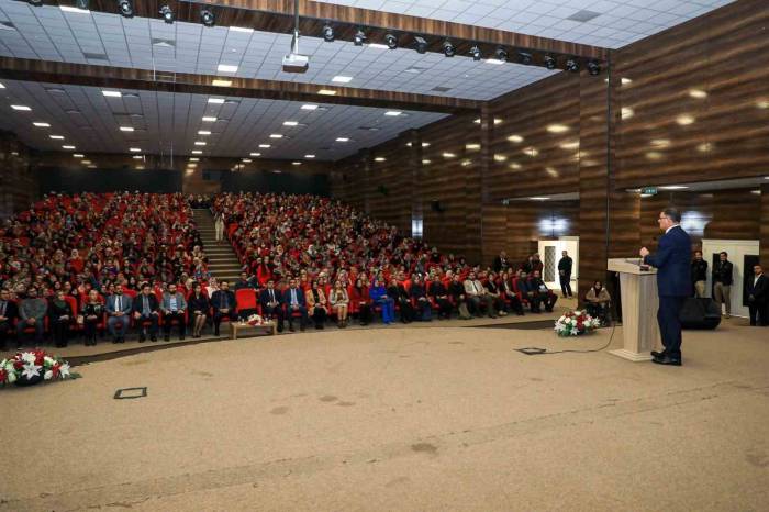 Van’da ‘Kadın Sağlık Hareketi’ Projesi Devam Ediyor