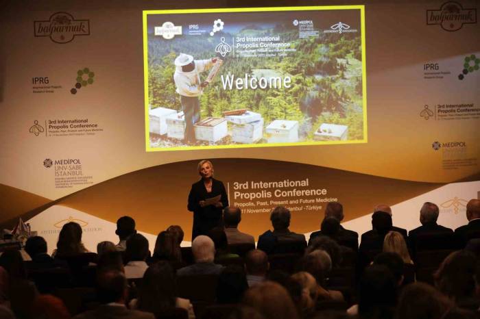 3. Uluslararası Propolis Konferansı İstanbul’daki Balparmak Kampüsü’nde Başladı