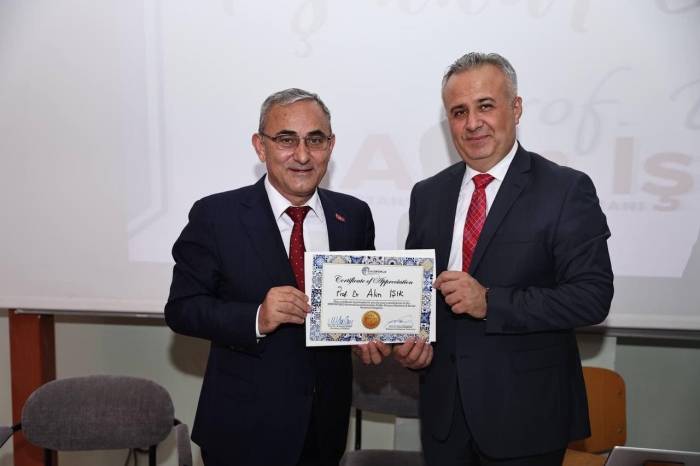 "Akıllı Kentlere Örnek Şehir; Kütahya" Paneli Düzenlendi