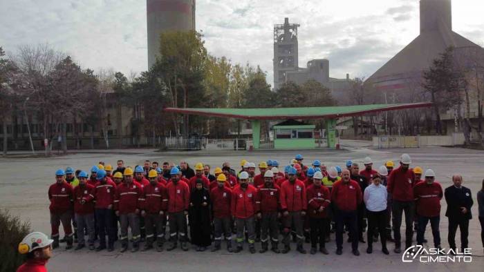 Aşkale Çimento’da 10 Kasım Anması