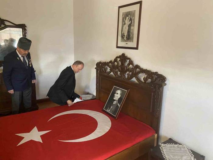 Avcılar’da Atatürk’ün Ölüm Yıl Dönümünde ‘Zaman Kapsülü’ Projesi