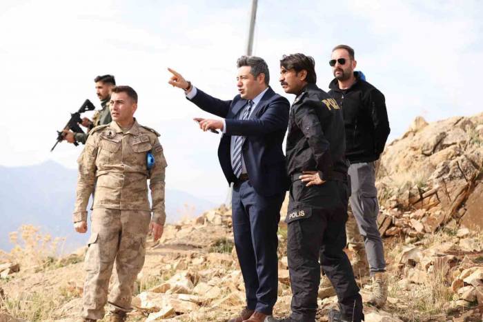 Kaymakam Özçelik’ten Üs Bölgesine Ziyaret