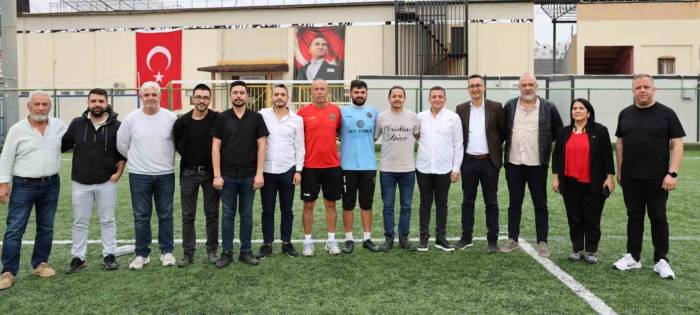 Okt Trailer Işıklı Spor Yönetiminden, Takıma Baklava Dopingi