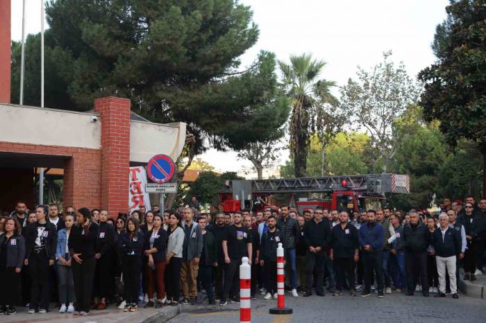 Efeler Gazi Mustafa Kemal Atatürk’ü Andı