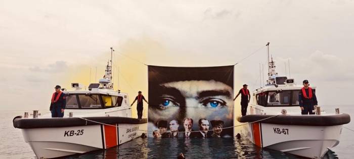 Samandağ’da Atatürk’e Saygı Zinciri