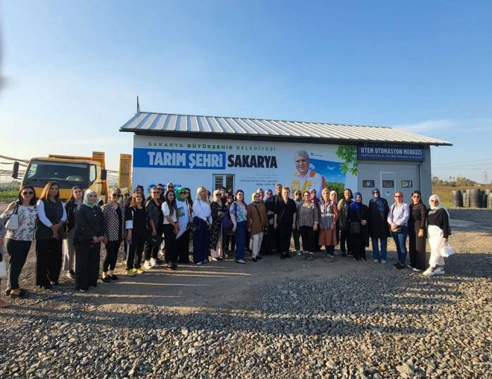 Girişimci Kadınlar Çift Katlı Otobüsle Sakarya’yı Gezdi