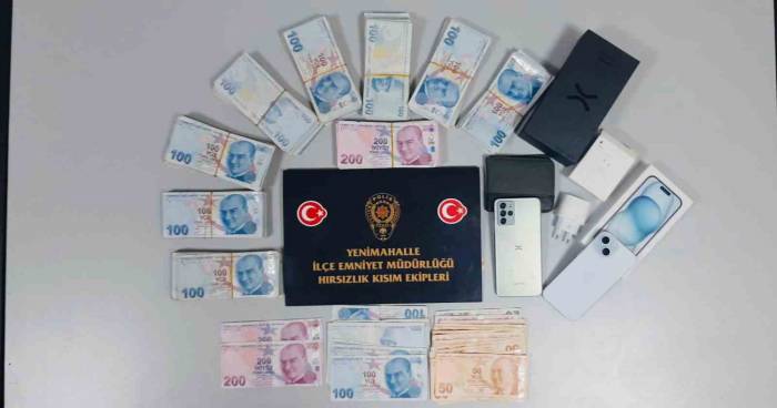 Çaldıkları Altınları Satıp Telefon Alan Şahıslar Yakalandı