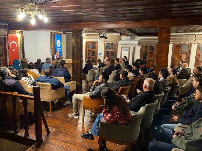 Eskişehir Türk Ocağı’ndan ‘Atatürk Ve Millî Mücadele’ Konulu Konferans