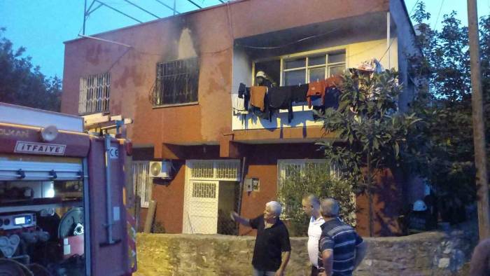 Kozan’da Ev Yangını Korku Dolu Anlar Yaşattı