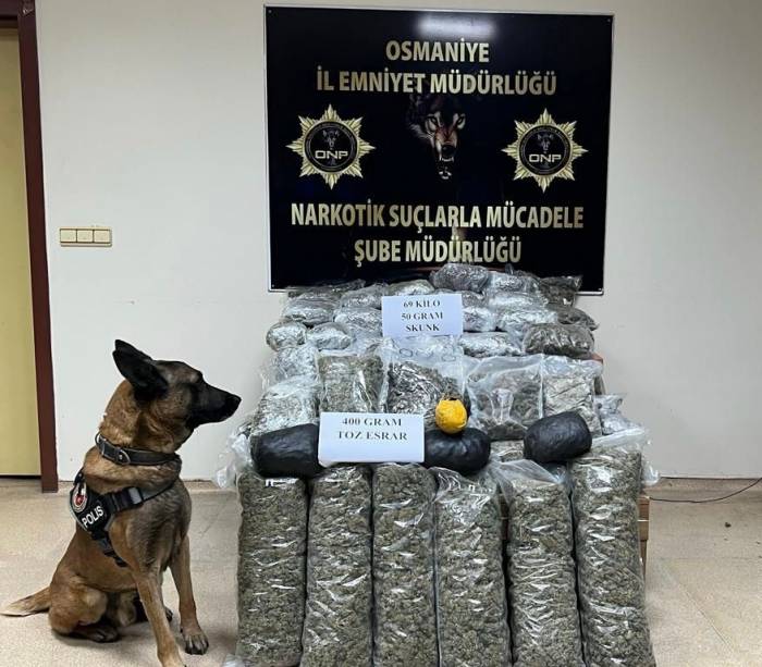 Osmaniye’de Durdurulan Minibüste 69 Kilo Uyuşturucu Madde Ele Geçirildi
