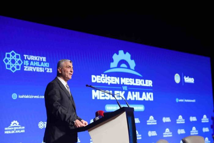 Fahiş Fiyatlar Ve Stokçulukla İlgili Konuşan Bakan Bolat: “Torba Yasada Cezalar Katmerli Şekilde Artırılacak”