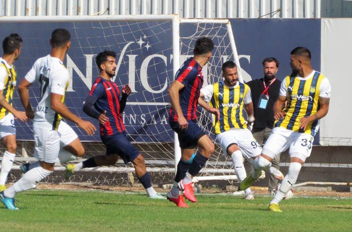 Alaçatıspor Sahasında 1-0 Mağlup