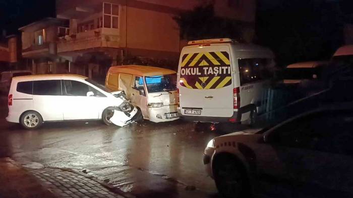 Yağmur Kazaya Sebep Oldu