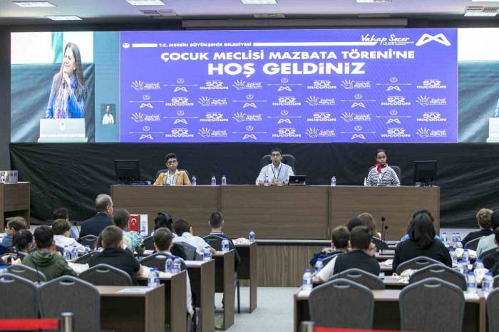 Mersin’de Çocuk Meclisi Kuruldu