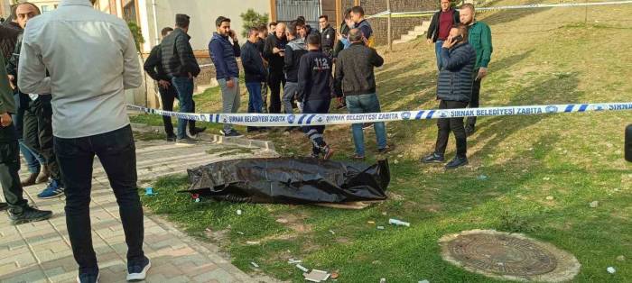 Şırnak’ta Çıkan Yangında 1 Çocuk Hayatını Kaybetti