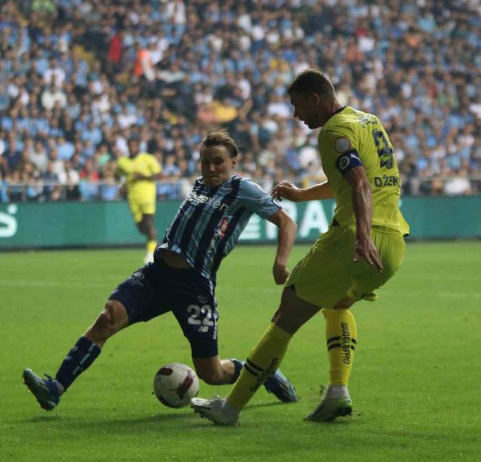 Trendyol Süper Lig: Y. Adana Demirspor: 0 - Fenerbahçe: 0 (İlk Yarı)