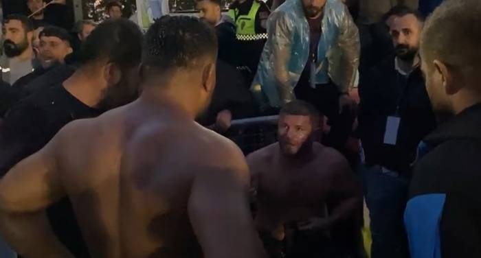 Fethiye’de Yarıştan Çekilen Güreşçi İzleyicilerle Tartıştı