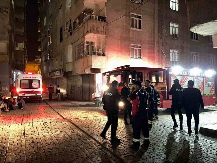 Prizde Unutulan Şarjlı Işıldak Yangına Sebep Oldu