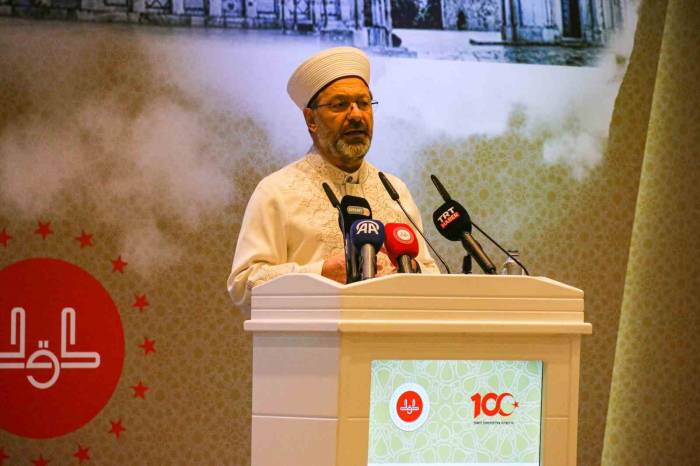 Ali Erbaş: “İşgalci İsrail, Tam Anlamıyla Bir Soykırım Yapıyor”