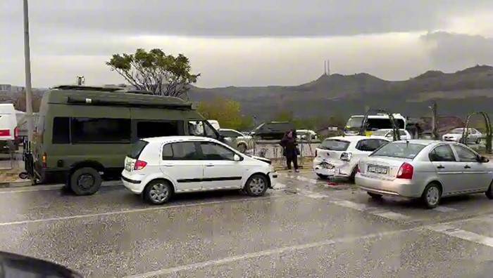 Karabük’te Zincirleme Trafik Kazası: 2 Çocuk Yaralı