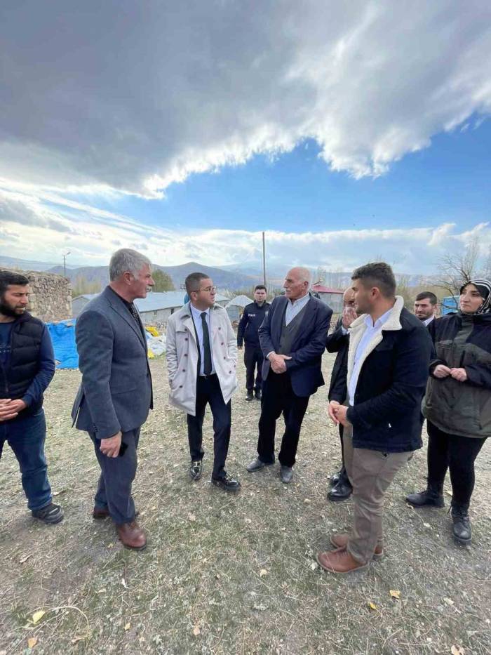 Kaymakam Daştan Köy Ziyaretlerini Sürdürüyor