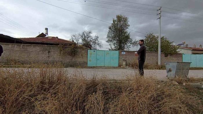 Boşanma Aşamasındaki Eşini Öldürdü, Kayınvalidesini Ağır Yaraladı