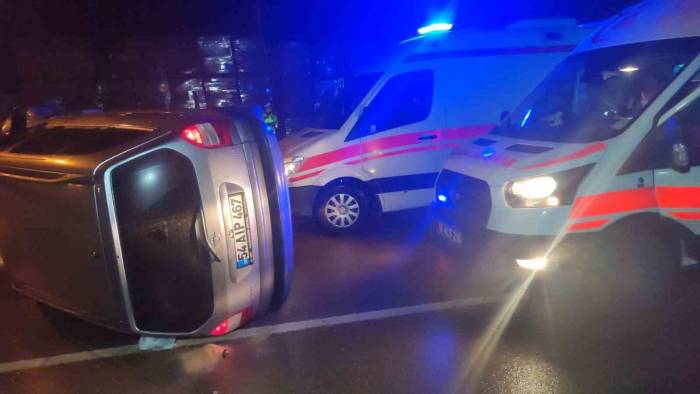 Bursa’da Virajı Alamayan Otomobil Duvara Çarparak Takla Attı: 2 Yaralı