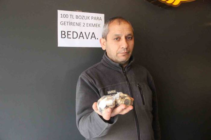 Bu Fırına 100 Tl Bozuk Para Getirene 2 Ekmek Bedava