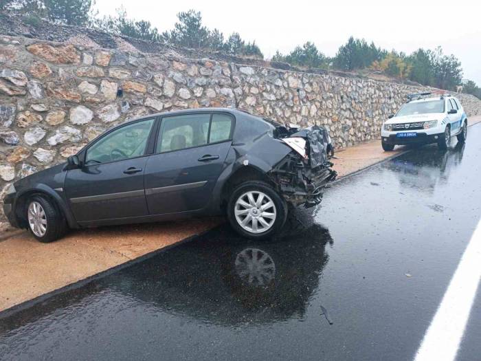 Tavşanlı’da Trafik Kazası, 5 Yaralı