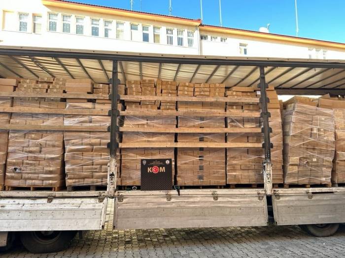 Ağrı’da Kaçakçılık Operasyonu: 2 Milyon Tl Değerinde Malzeme Ele Geçirildi