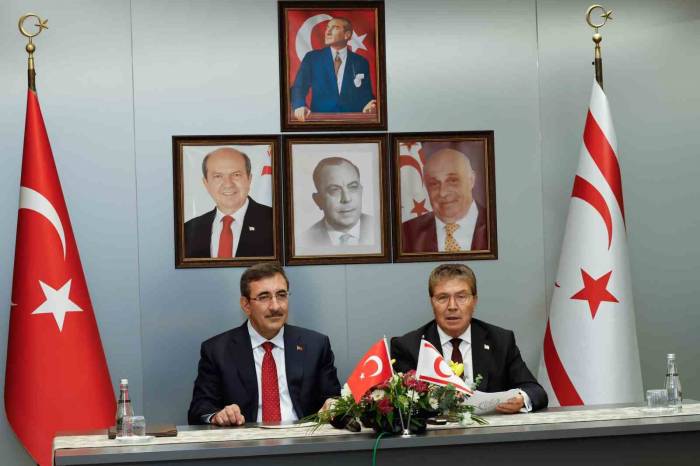 Cumhurbaşkanı Yardımcısı Yılmaz Kktc’de