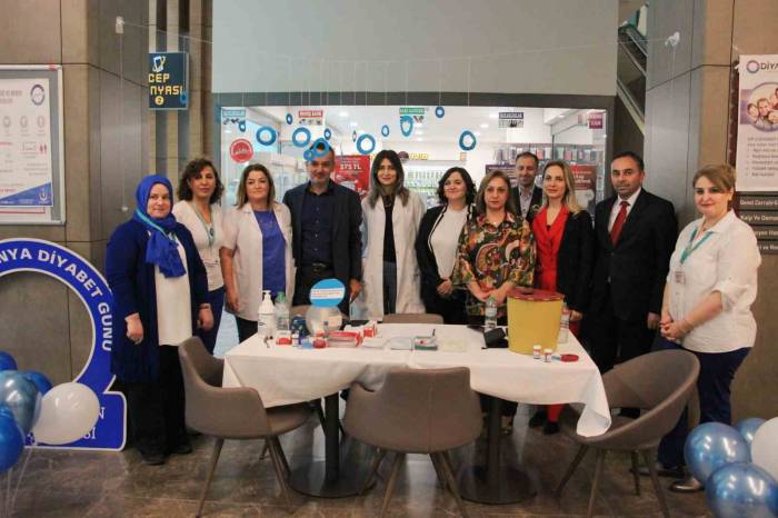 Fethi Sekin Şehir Hastanesi’nde ’dünya Diyabet Günü’ Etkinliği