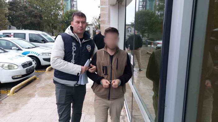 Siparişle Hırsızlık Yaptı