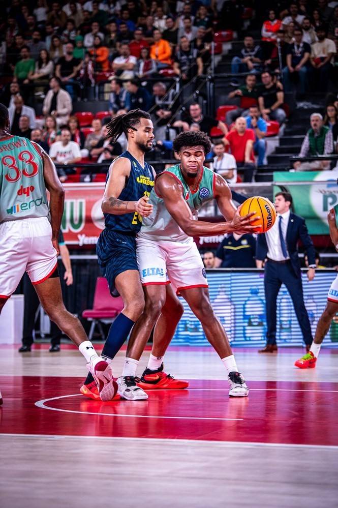 P. Karşıyaka, Sıg Strasbourg Deplasmanında