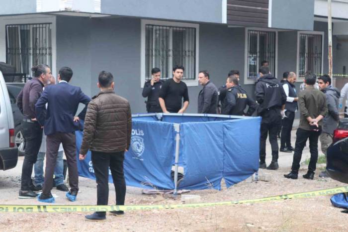 Cinayet Zanlısı 600 Saatlik Güvenlik Kamerası Görüntüsü İzlenerek Yakalandı