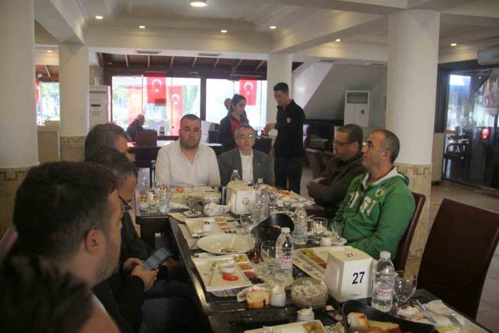 Muğla 48 Gençlik Taraftarlar Derneği Basın Mensuplarıyla Bir Araya Geldi
