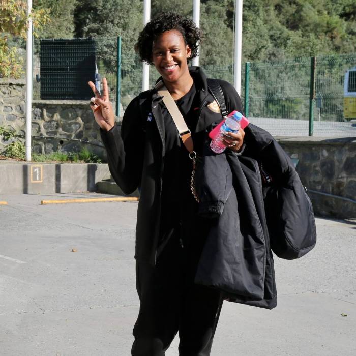 Eczacıbaşı Dynavit, Bulgaristan’a Gidiyor