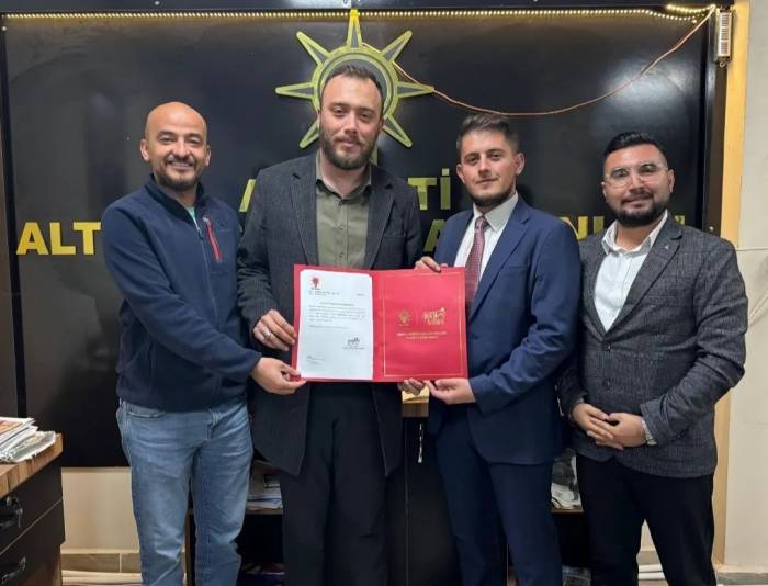 Altıntaş İlçe Gençlik Kollarında Görev Değişimi