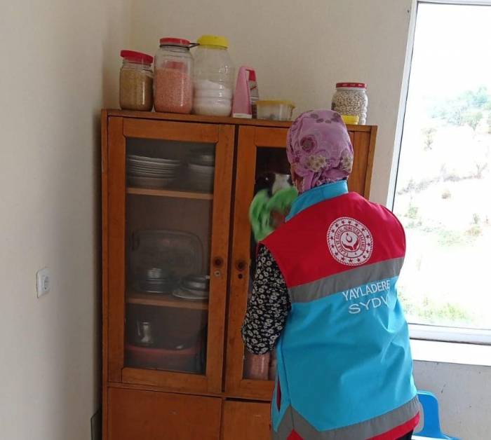 Vefa Projesiyle İhtiyaç Sahipleri Yalnız Bırakılmıyor