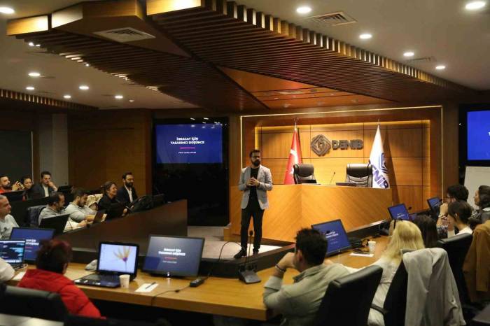 Denib Akademi’den Tasarım Odaklı Düşünme Atölyesi