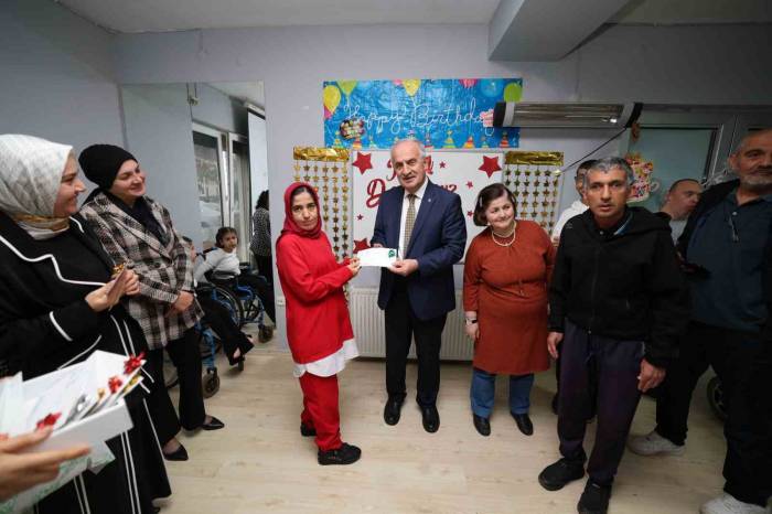 Eydem’de Doğum Günü Sürprizi