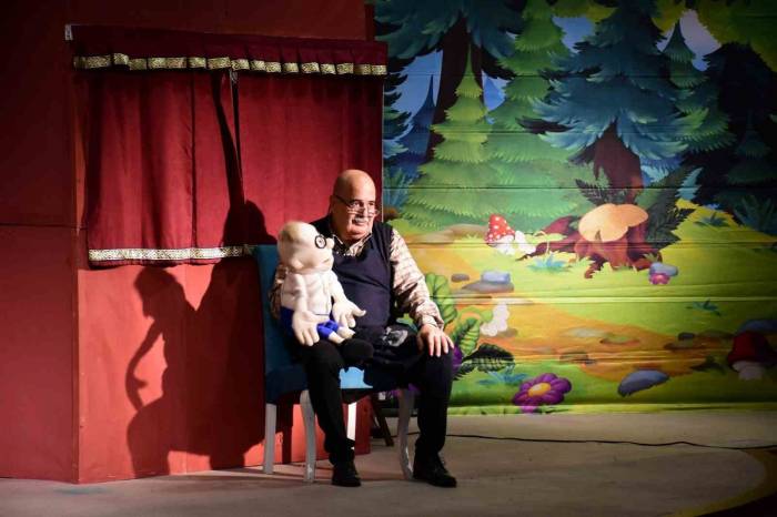 Başkan Öndeş’ten Çocuklara Ara Tatil Hediyesi